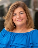 This is a photo of LISA LOIACONO. This professional services Maitland, FL 32751 and the surrounding areas.