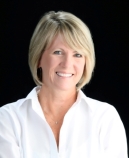 This is a photo of SALLY SERGEANT. This professional services Ponte Vedra Beach, FL homes for sale in 32082 and the surrounding areas.
