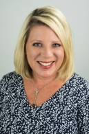 This is a photo of TAMMY IMRIE. This professional services JACKSONVILLE, FL homes for sale in 32207 and the surrounding areas.